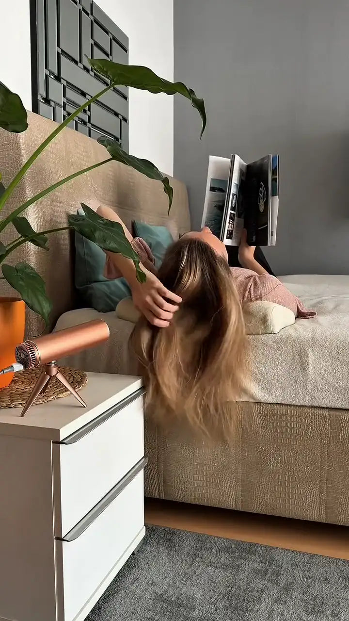 The HandsFreeDryer hair dryer out of the box